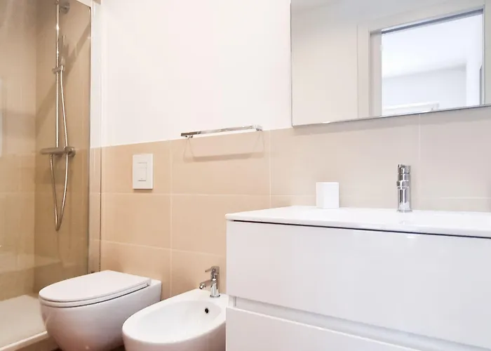 Apartamento Joivy Superb Flat, 2 Balconies & Skyscrapers View Milán