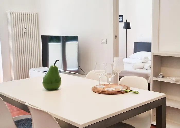 Apartamento Joivy Superb Flat, 2 Balconies & Skyscrapers View Milán